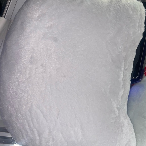 Sanrio Hello Kitty Pillow Christmas 🎄 - Picture 2 of 4